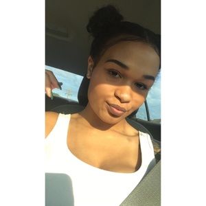 Meet your Posher, Devan